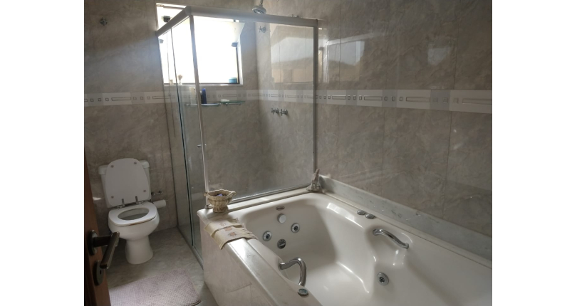 Sobrado à venda Avenida Cardeal Motta, City América - Imóveis à Venda