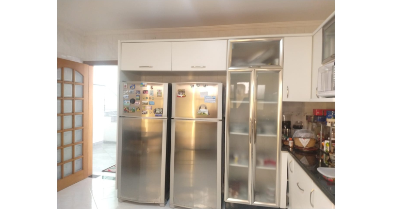 Sobrado à venda Avenida Cardeal Motta, City América - Imóveis à Venda