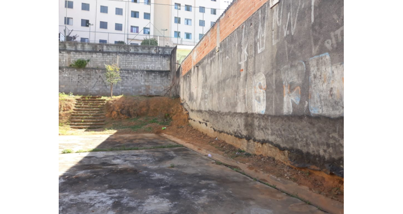 Terreno à venda Rua Ademar Martins de Freitas, Jardim Santo Elias - Imóveis à Venda