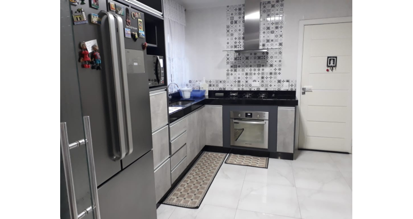 Sobrado à venda Rua Durval Fernandes Chaves, Jardim Santo Elias - Imóveis à Venda